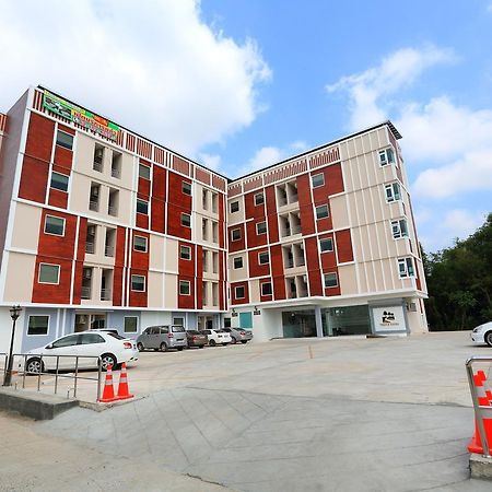 פאתום טאני Triple Trees Hotel מראה חיצוני תמונה