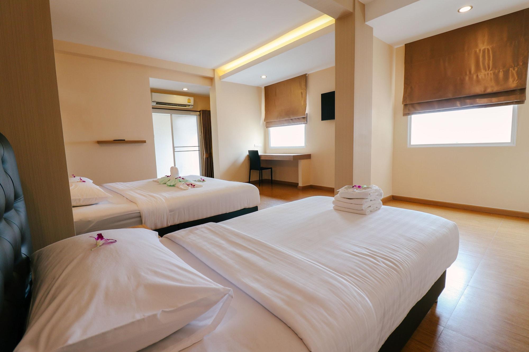 פאתום טאני Triple Trees Hotel מראה חיצוני תמונה