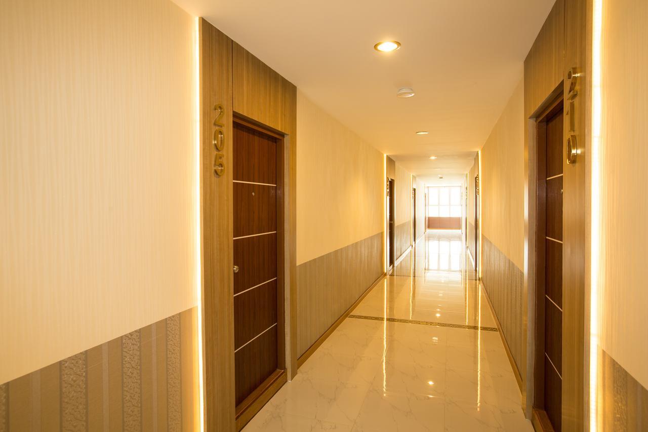 פאתום טאני Triple Trees Hotel מראה חיצוני תמונה